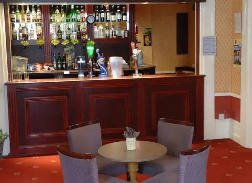 Bar Photo