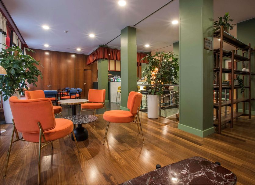 Lounge Photo