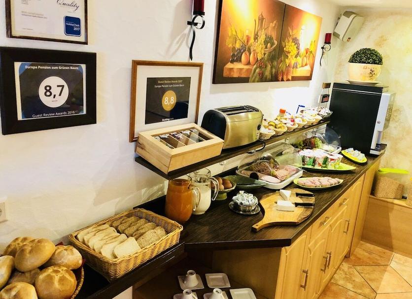 Buffet Photo