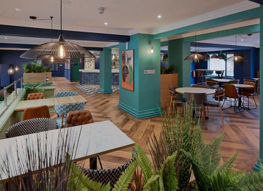 Restaurant Photo