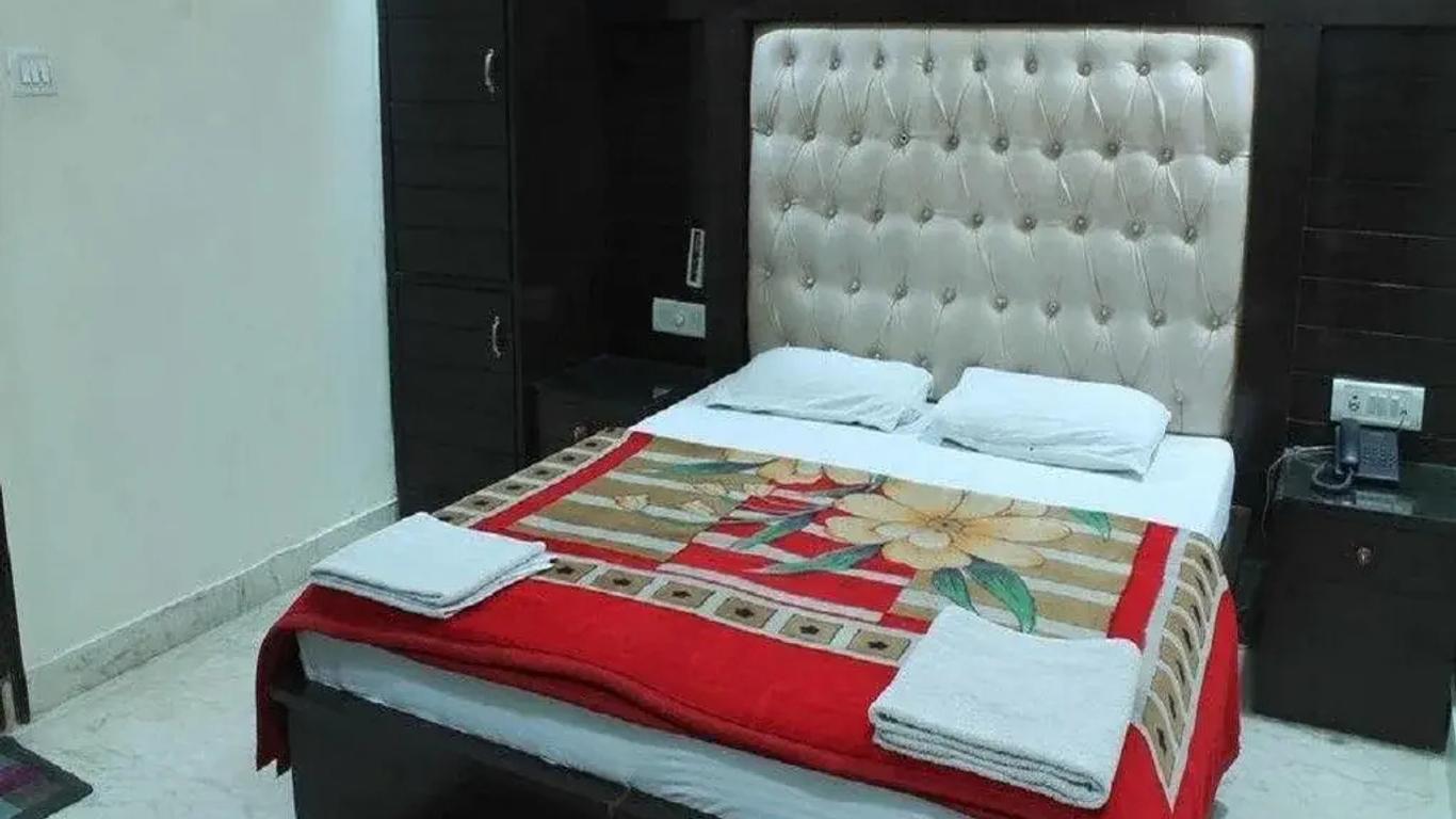 Ajay Guest House