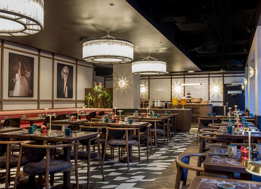 Restaurant Photo