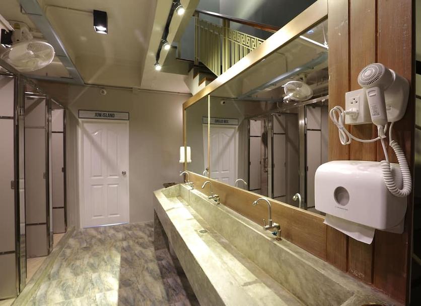 Bathroom Photo
