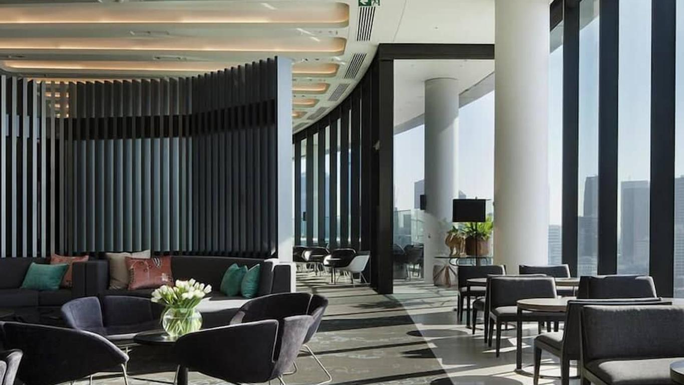 Crown Metropol