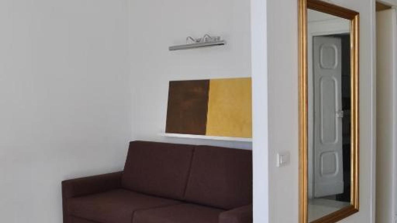 Zia Maria Home