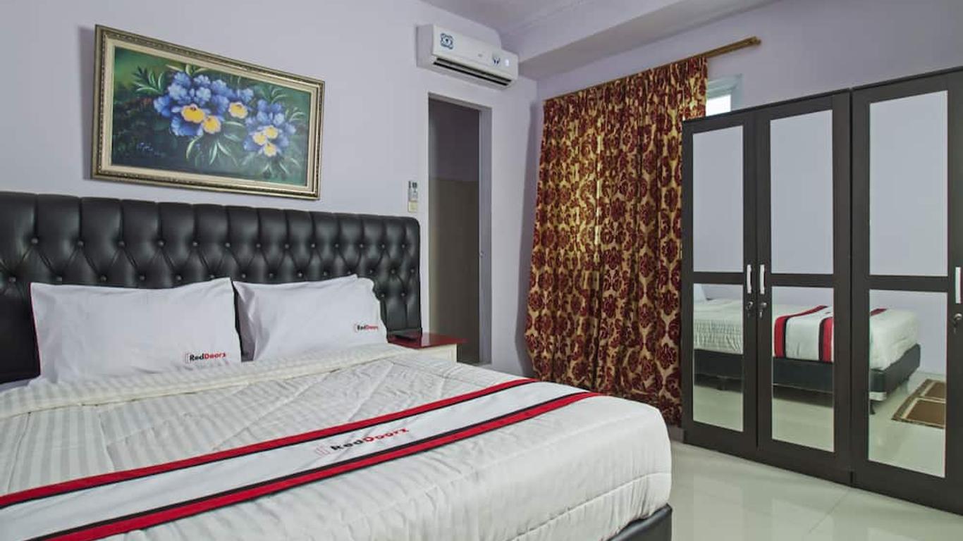RedDoorz Plus @ Guntur Raya Setiabudi