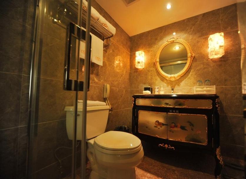 Bathroom Photo