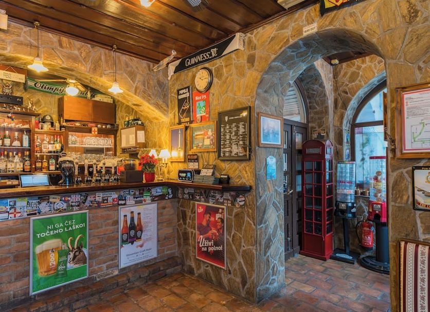 Bar Photo