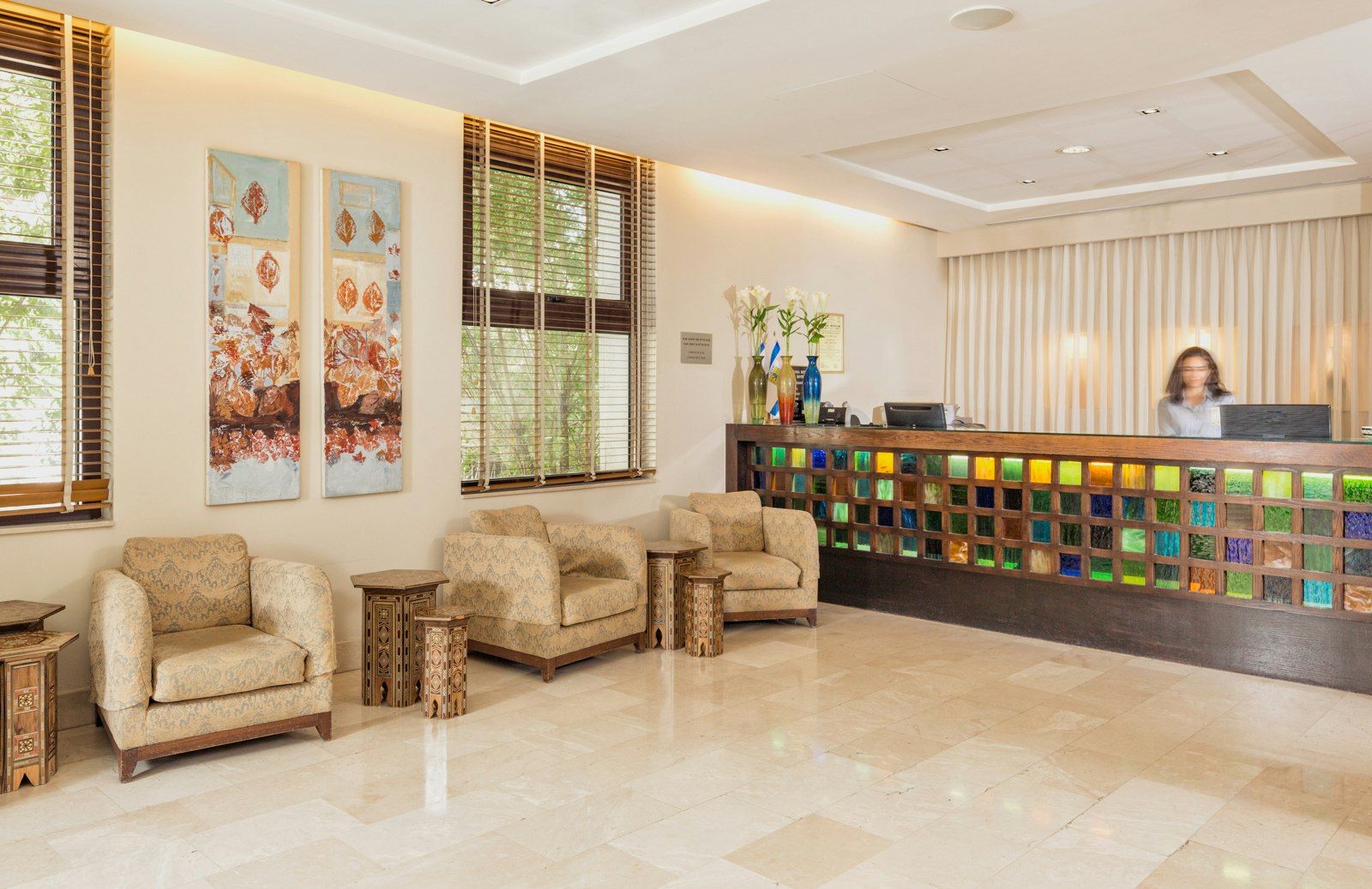 Front desk Photo