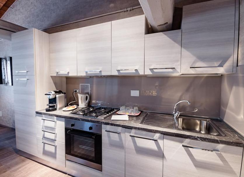 Kitchen Photo