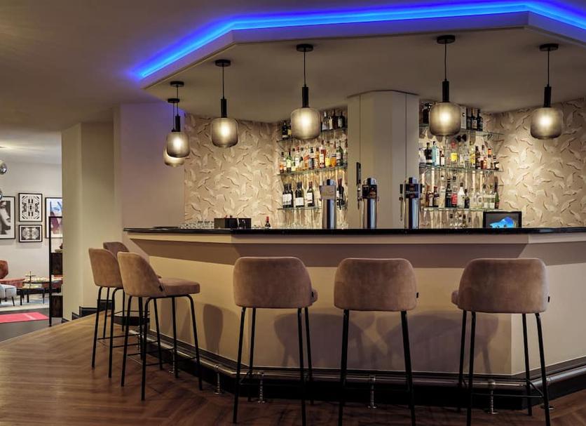 Bar Photo