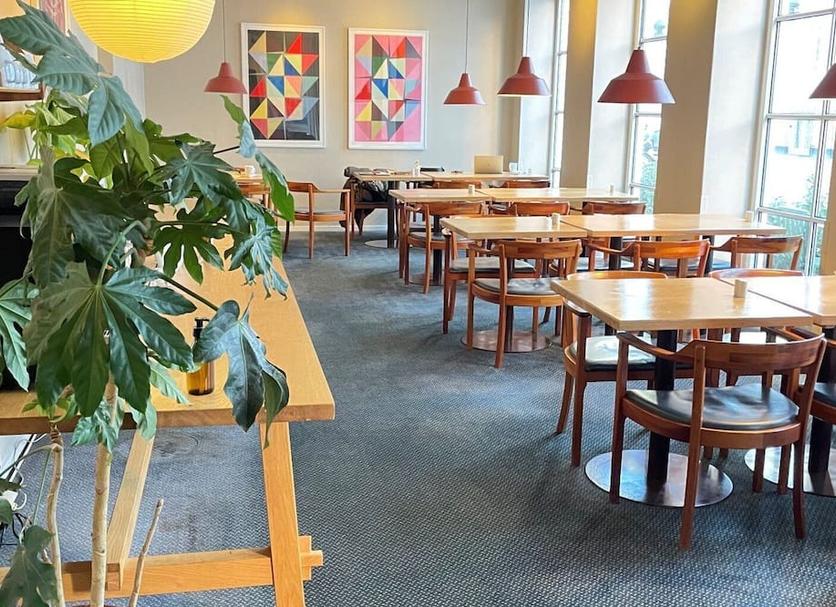 Restaurant Photo