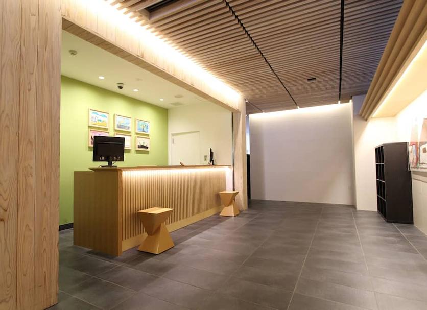 Front desk Photo