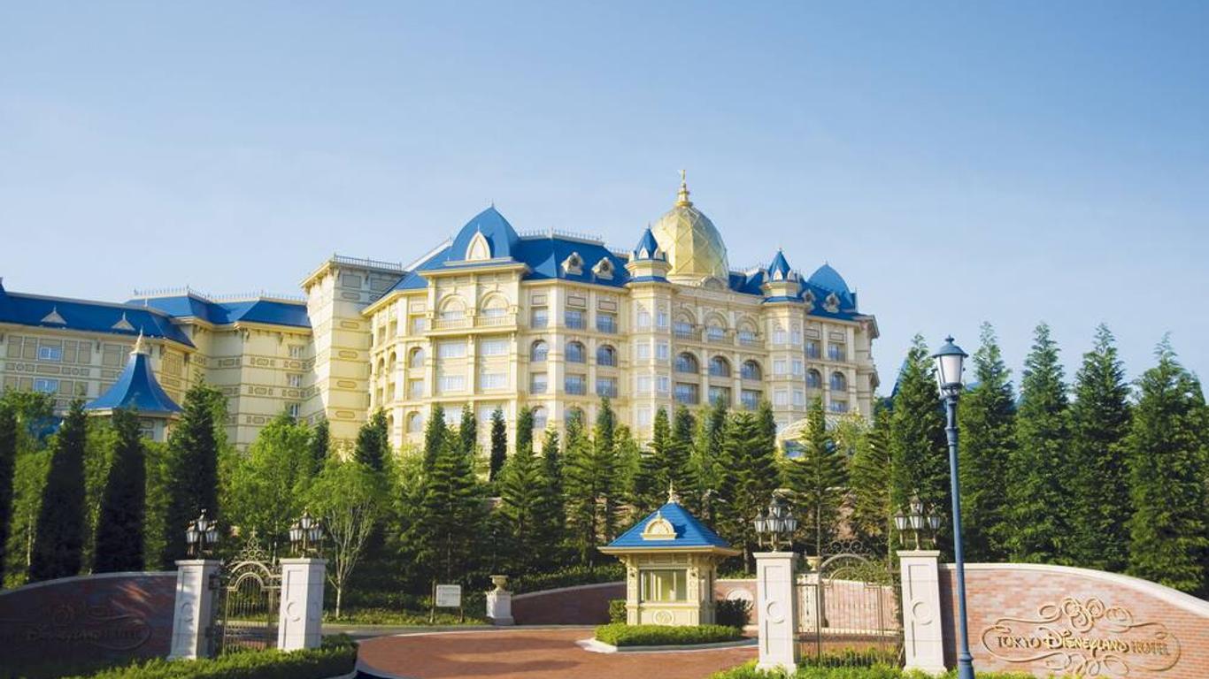 Tokyo Disneyland Hotel
