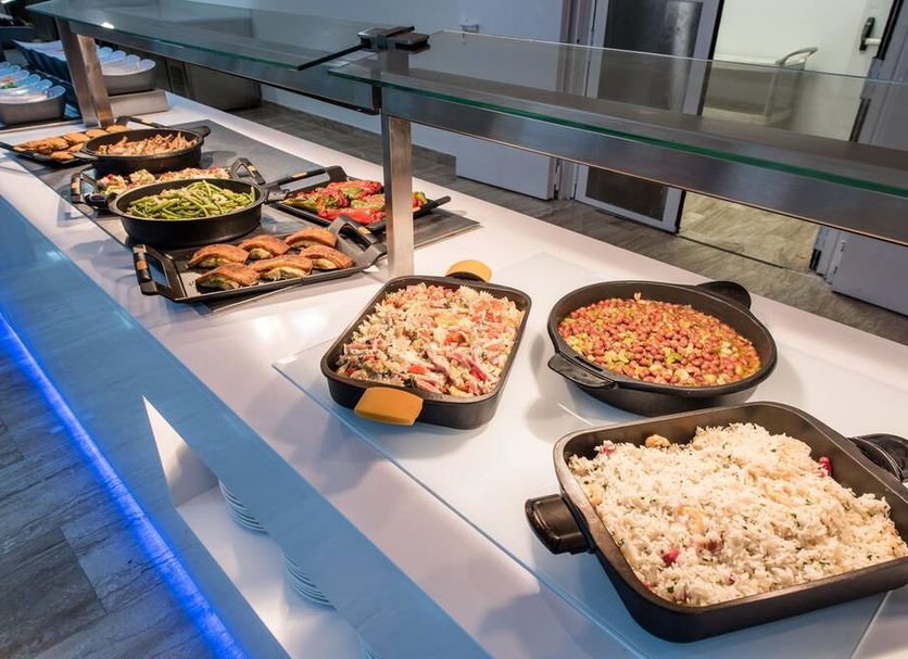 Buffet Photo