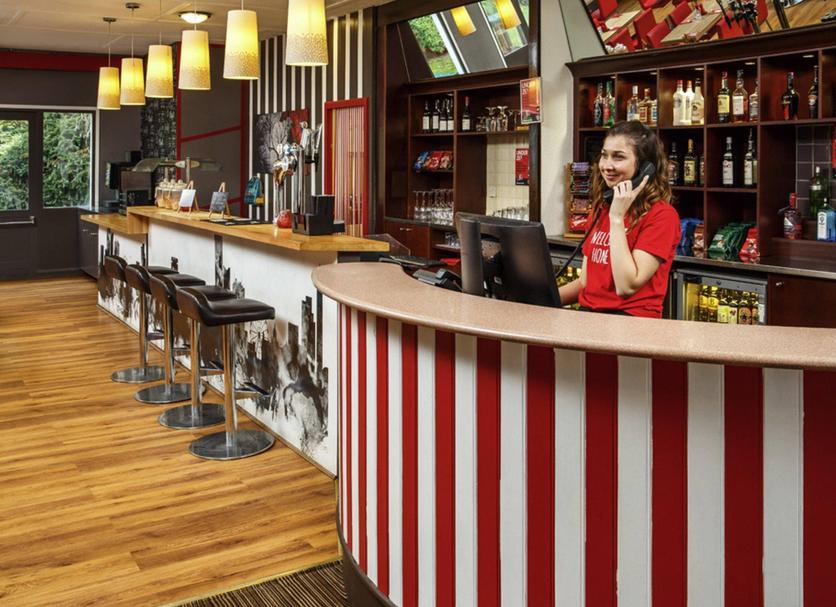 Bar Photo