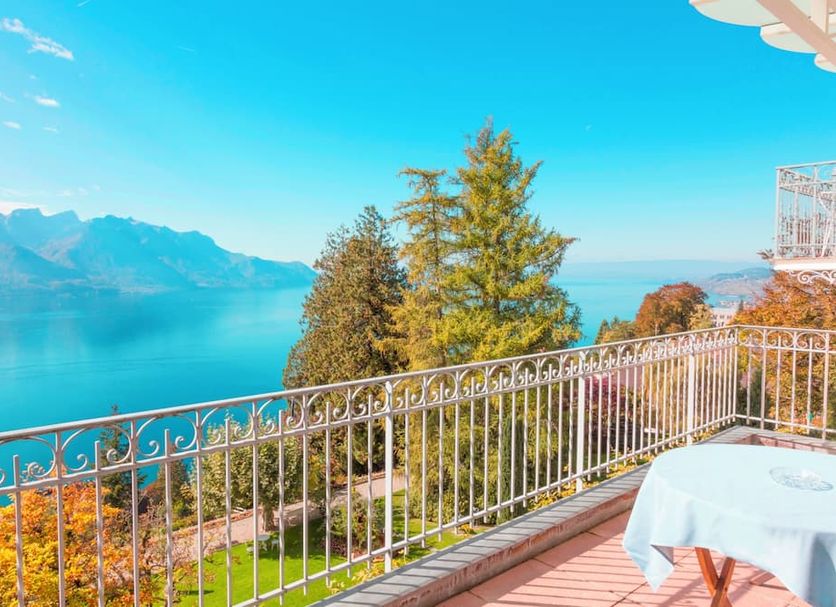 Balcony Photo