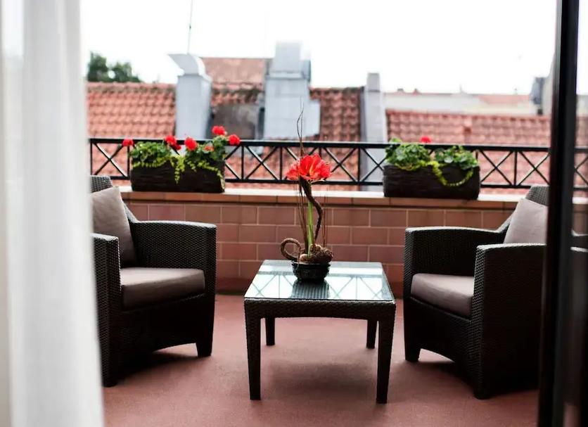Balcony Photo