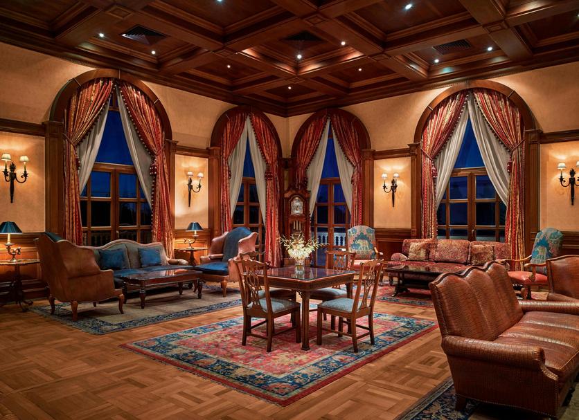 Lounge Photo