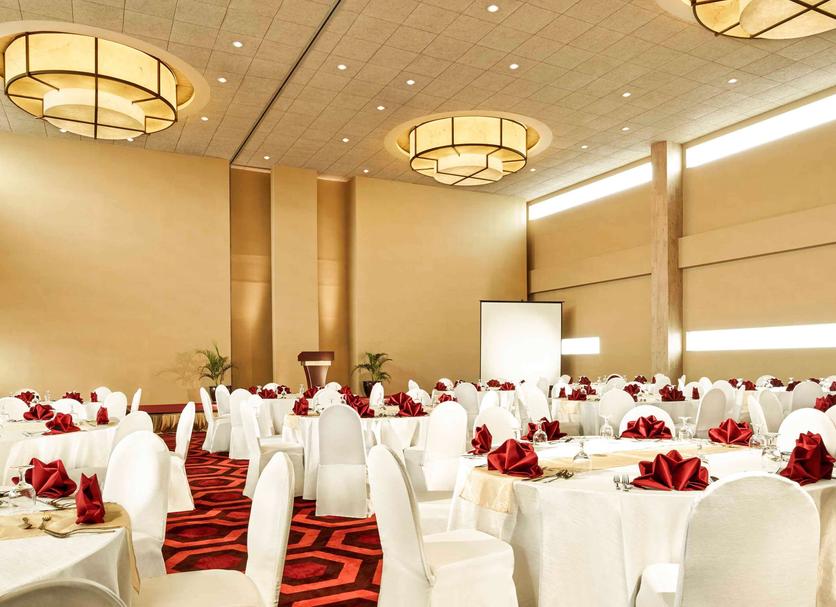 Banquet hall Photo