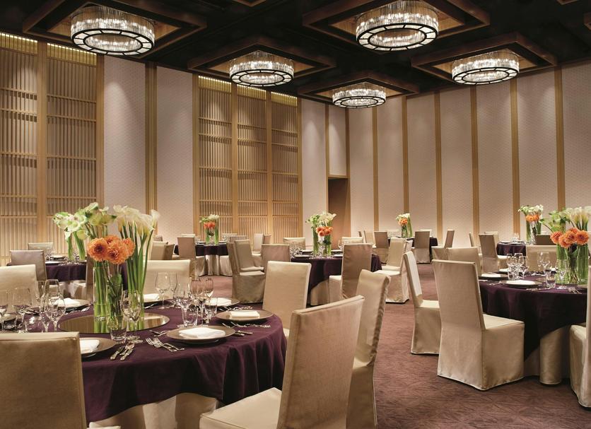 Banquet hall Photo
