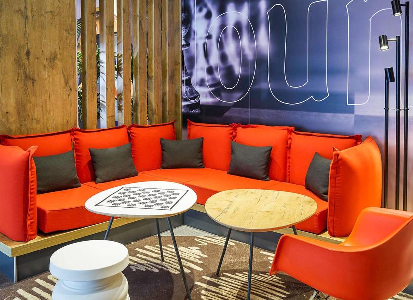Lounge Photo
