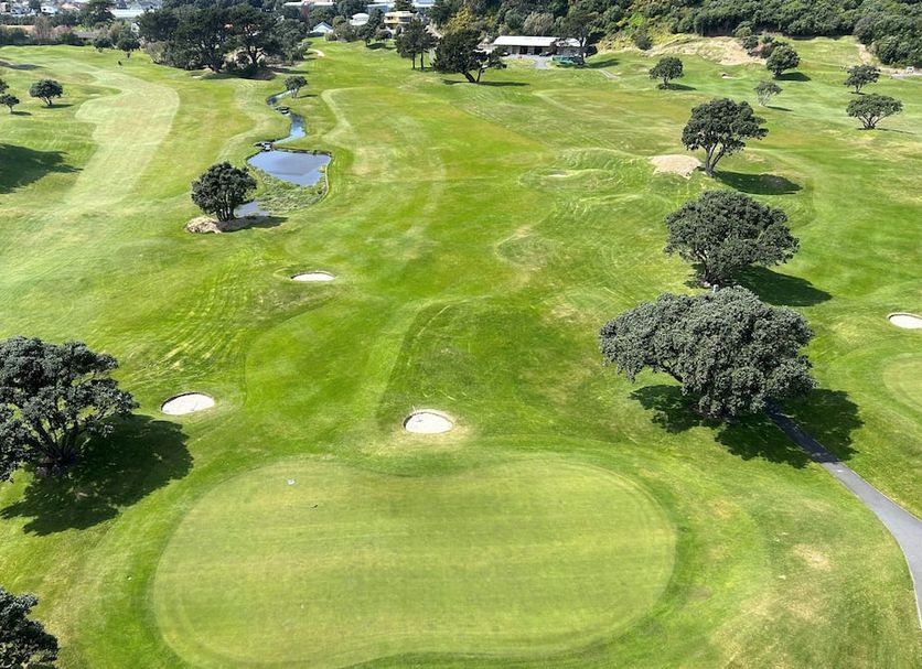 Golf course Photo