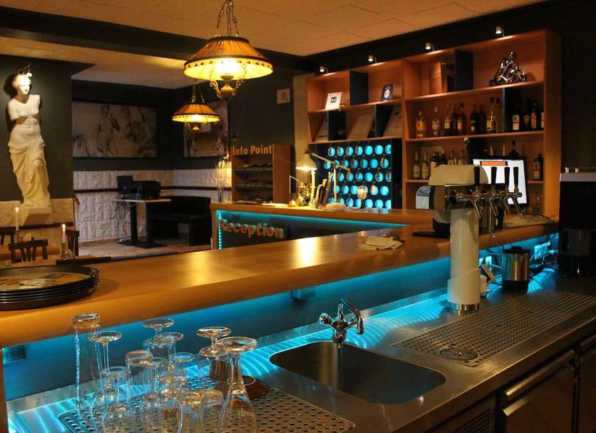 Bar Photo