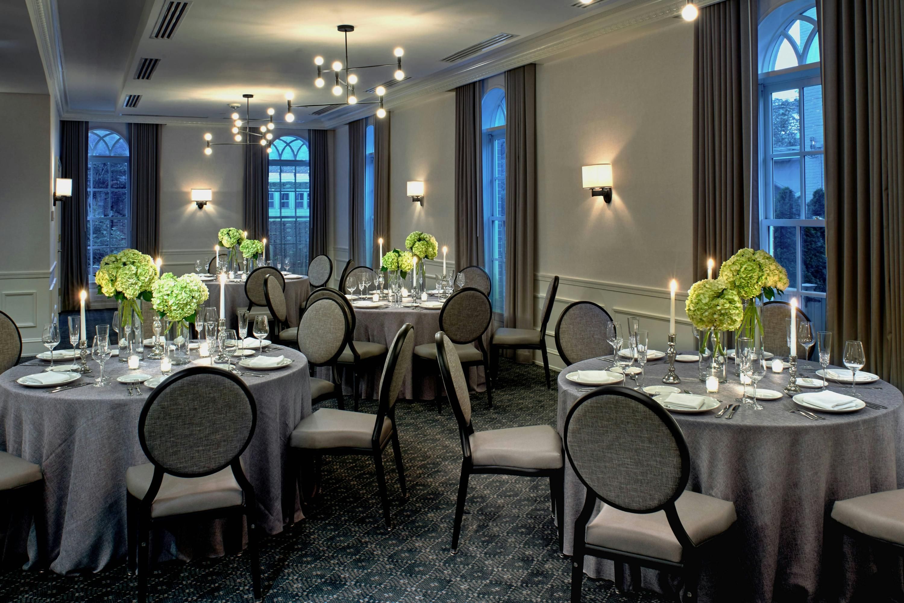 Banquet hall