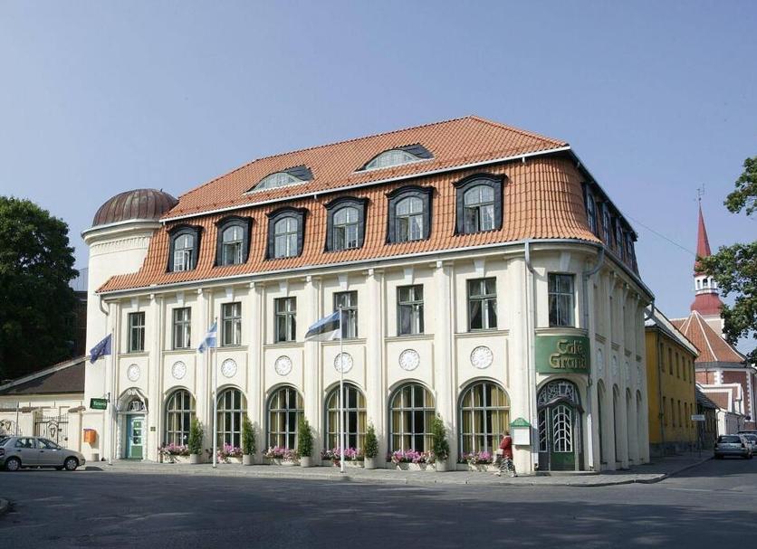 Building Photo