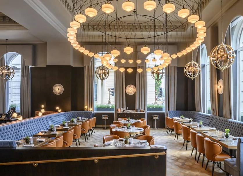 Restaurant Photo