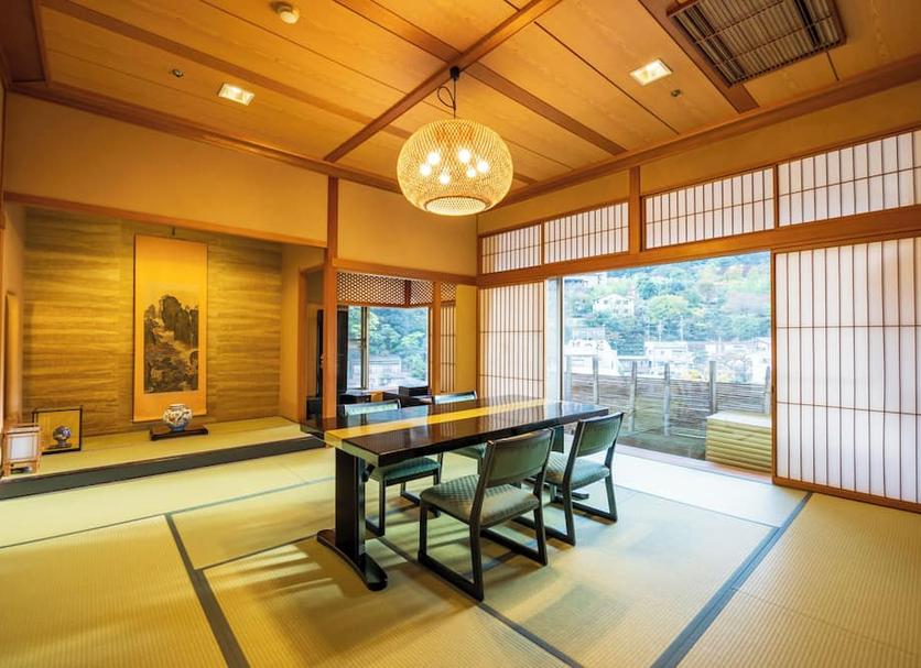 Dining room Photo