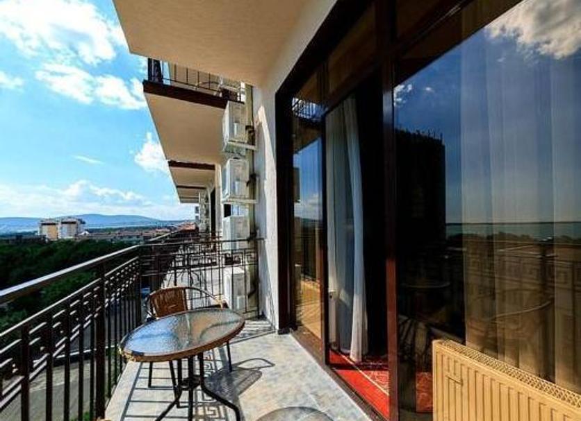 Balcony Photo