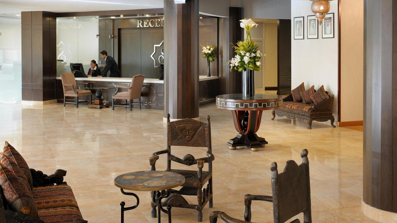 Al Safir Hotel