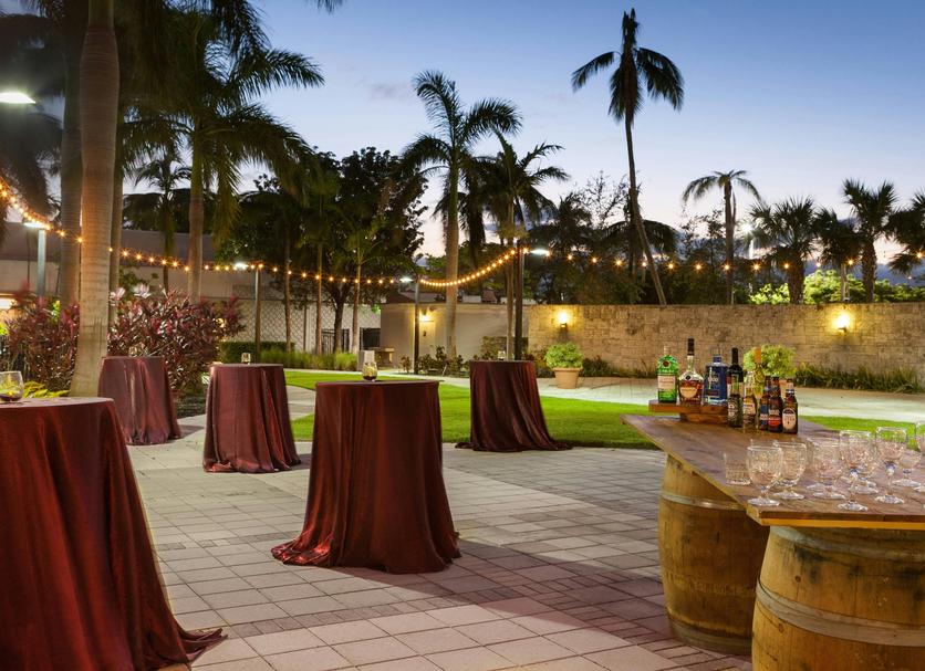 Banquet hall Photo