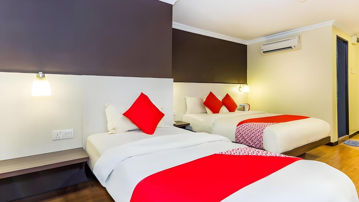OYO 431 Hotel De Grand Orchard