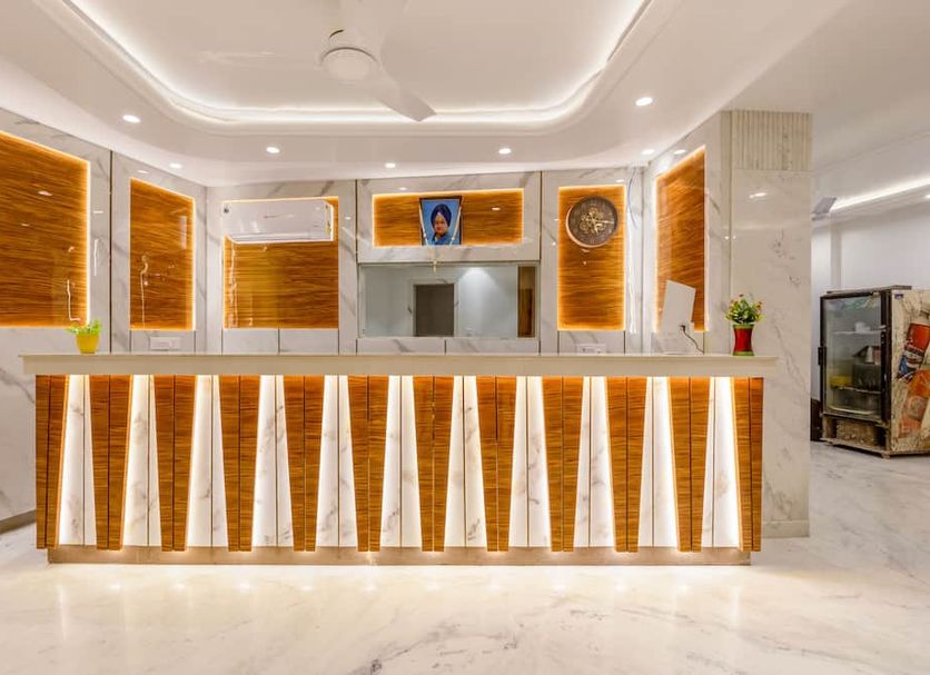 Front desk Photo