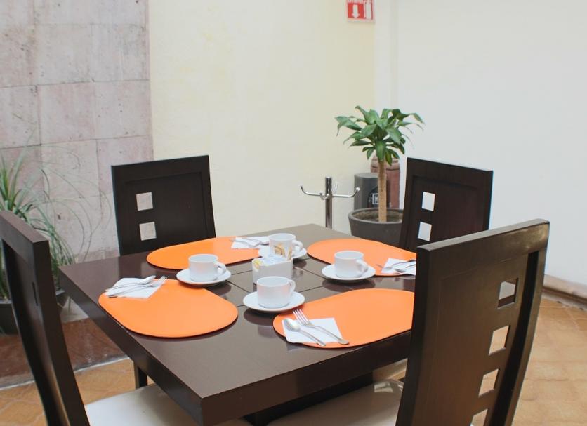 Dining room Photo