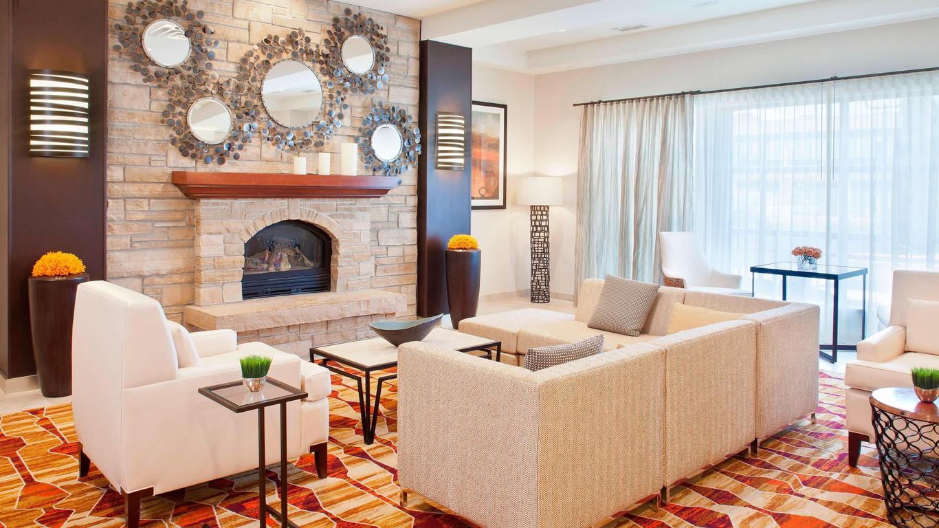 Courtyard by Marriott Pueblo Downtown
