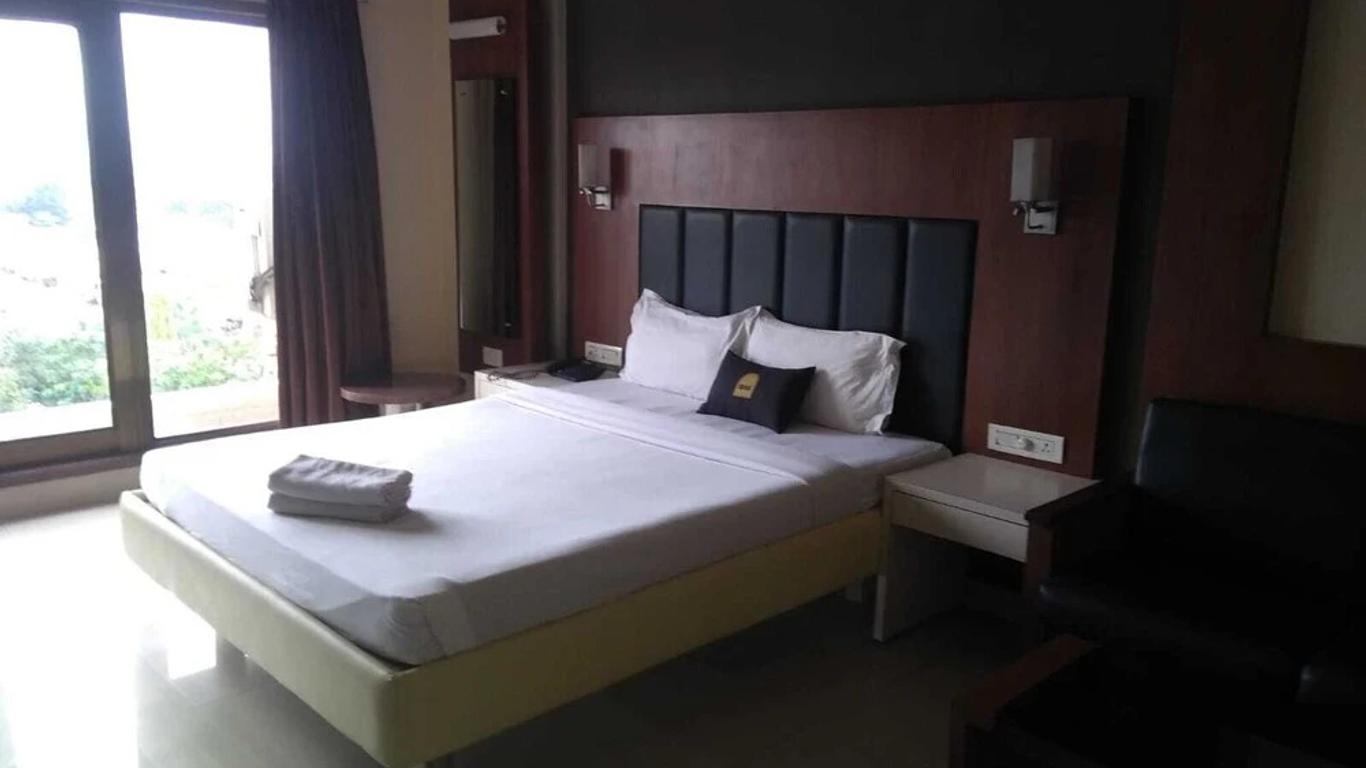 Devanshi Inn