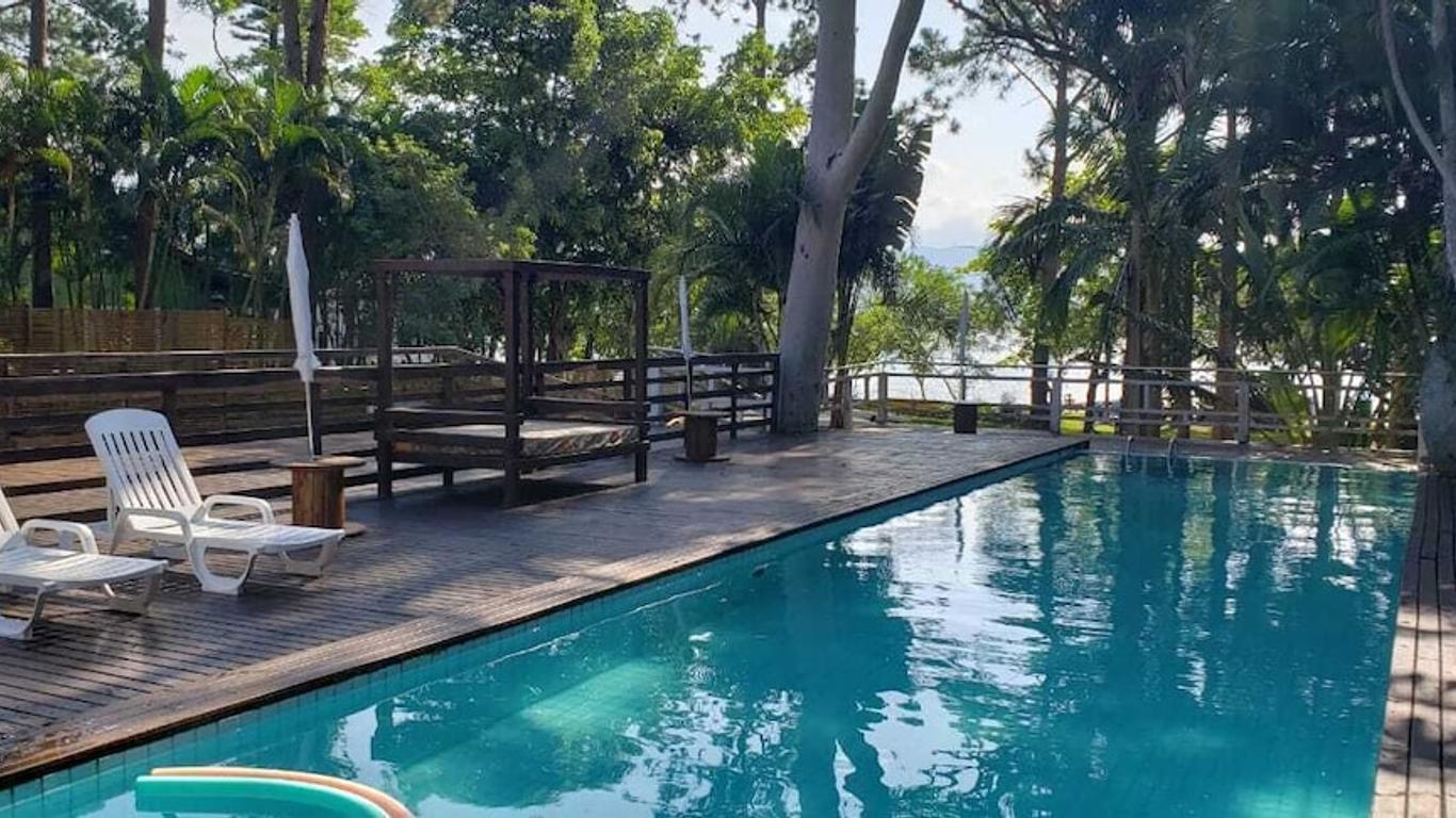 Pousada Cabanas da Praia Mole