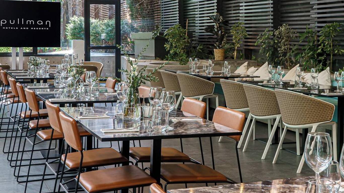 Pullman Santiago El Bosque