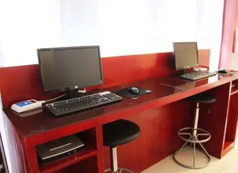 Business centre Photo