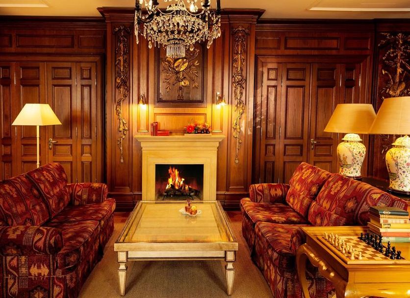 Lounge Photo
