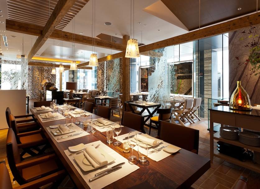 Restaurant Photo