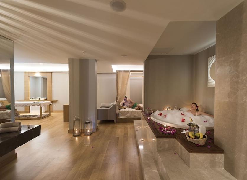 Spa Photo