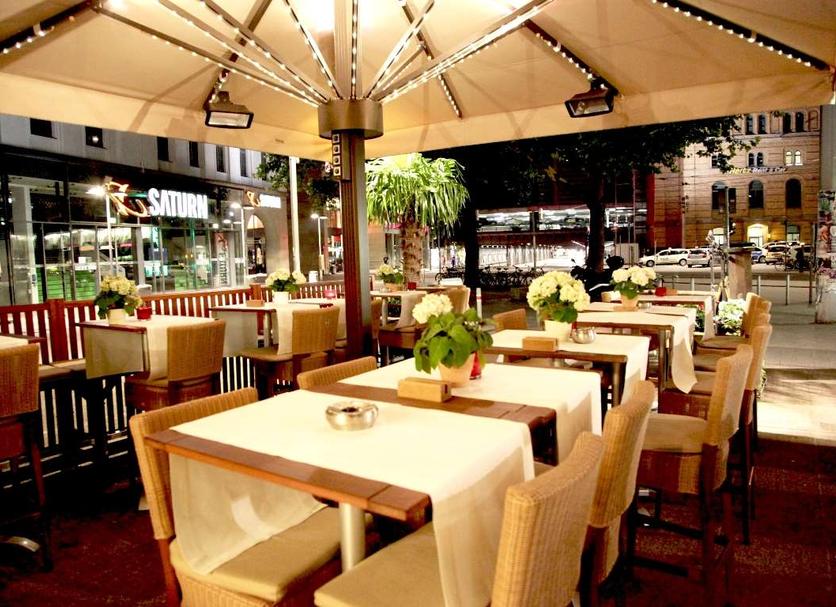 Restaurant Photo