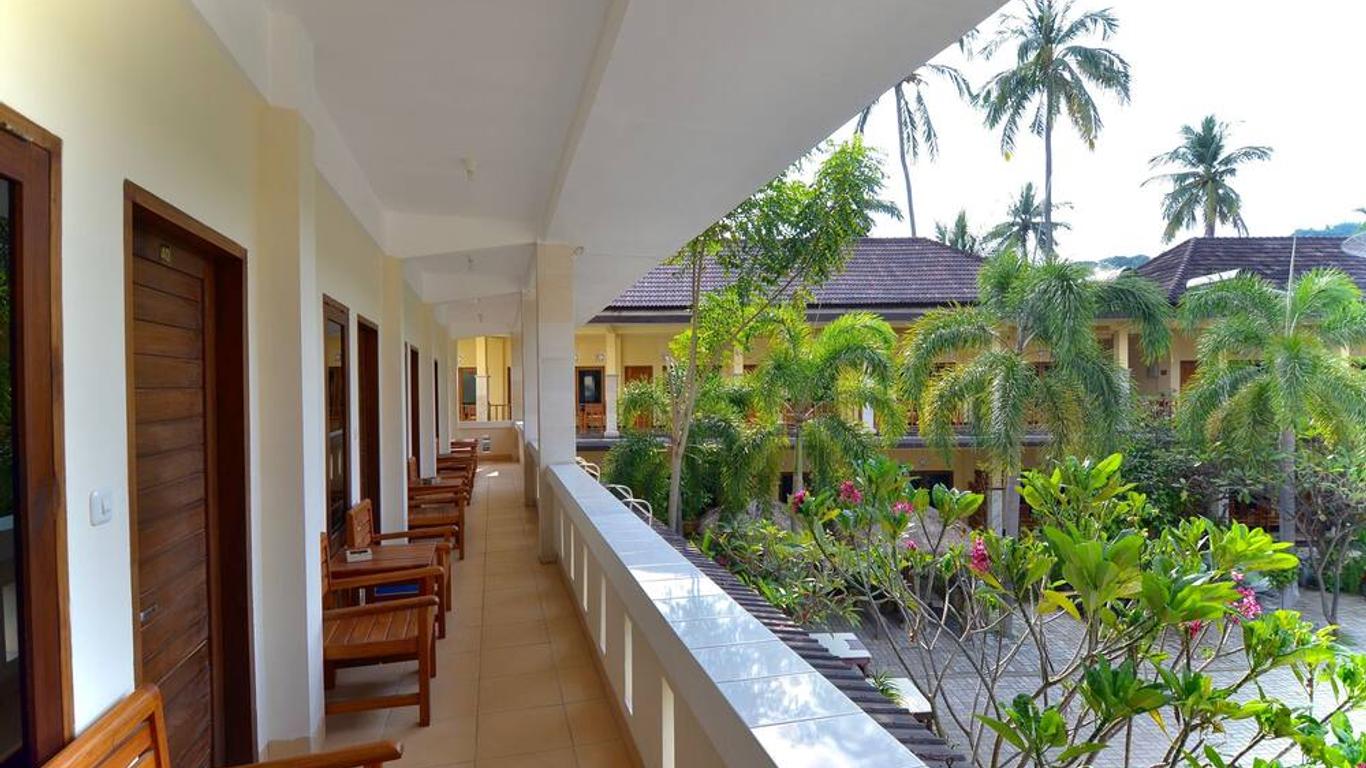 Central Inn Senggigi