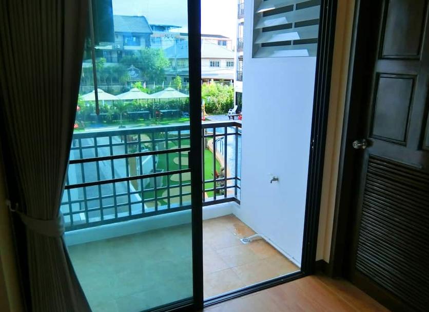 Balcony Photo
