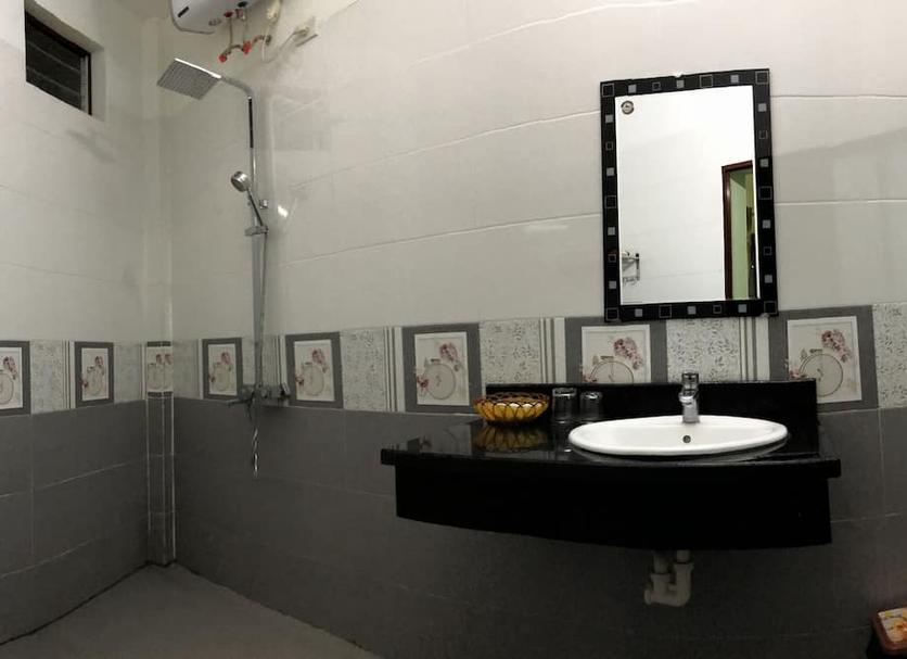 Bathroom Photo